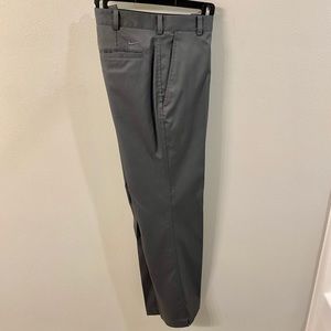 Men’s Nike Golf Pant 32x32 Gray